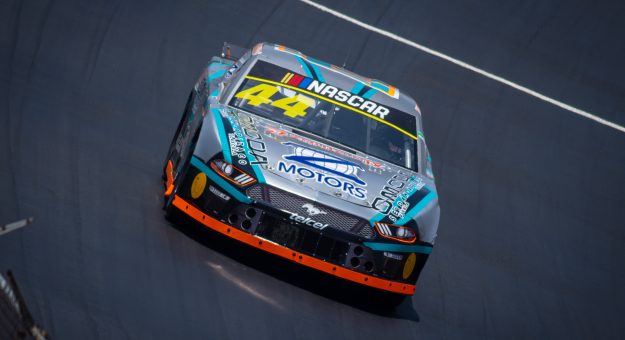 Visit EL Z RACING TEAM A MANTENER LA RACHA EN LA NOCTURNA DE CHIHUAHUA page
