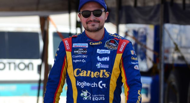 Visit BUSCA SEGUIR ESCALANDO POSICIONES, SANTIAGO TOVAR EN NASCAR MÉXICO MONTERREY page