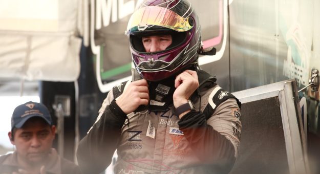 Visit DOBLE TOP 10 PARA EL Z RACING EN MONTERREY page