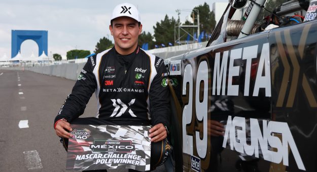 Visit JORGE DE LA PARRA TIENE LA POLE EN CHALLENGE DE LA COMMSCOPE 140 page