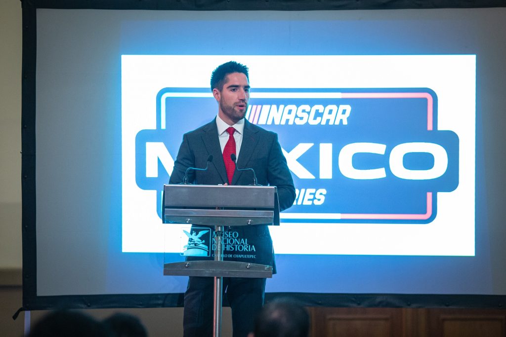 Ruben Garcia Campeon Nascar Mexico