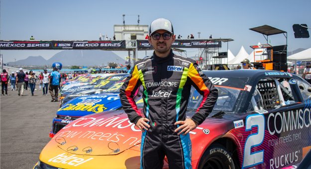 Visit ABRAHAM CALDERÓN DE COMMSCOPE-TELCEL, A LA CONQUISTA DEL ÓVALO AGUASCALIENTES page