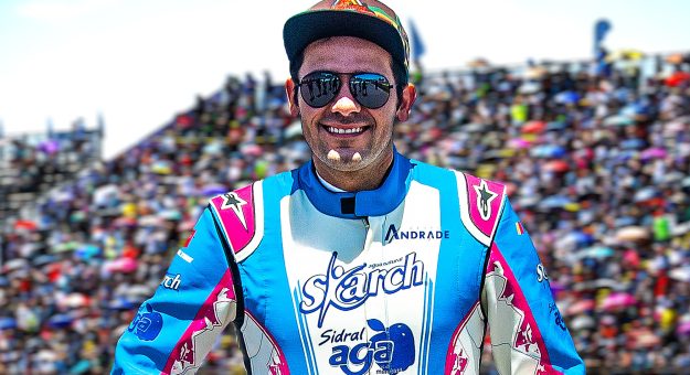 Visit PROPULSADO POR SKARCH, RUBÉN ROVELO CORRERÁ NASCAR XFINITY SERIES EN LA CIUDAD DE MÉXICO page