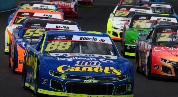 Visit GARCÍA JR. ENFOCADO Y LISTO PARA NASCAR MÉXICO EN ÓVALO POTOSINO page