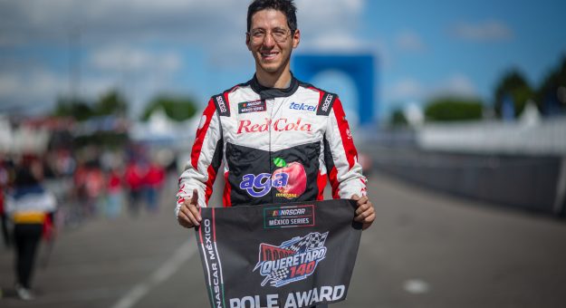 Visit ALEX DE ALBA DE AGA RACING TEAM, SE ALZA CON LA POLE POSITION DE NASCAR MÉXICO SERIES EN QUERÉTARO page