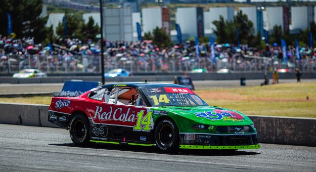 Visit AGA RACING TEAM Y ALEX DE ALBA JR., SUBIERON AL PODIO Y SE MANTIENEN EN LA PELEA DE LOS PLAYOFFS page