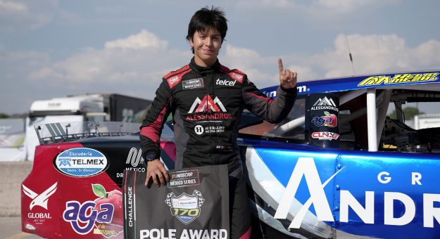 Visit HELIO MEZA SE LLEVA LA POLE DE LA CATEGORÍA CHALLENGE SERIES EN AGUASCALIENTES page