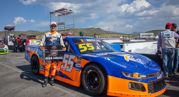 Visit JULIO REJÓN EN NASCAR MÉXICO Y JORGE DE LA PARRA EN CHALLENGE SERIES, TIENEN LAS POLES EN LA POTOSINA 200 page