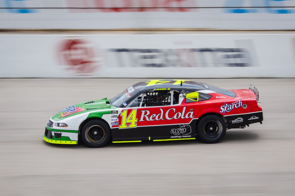 Aga Racing Team Alex De Alba 01