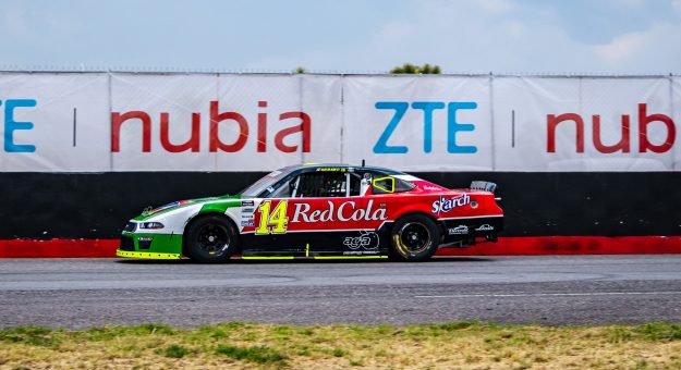 Aga Racing Team Alex De Alba 02