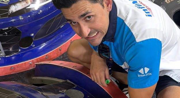 Abraham Calderón